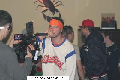 Aruncatzi poze part II :D - sal Hot ice.....bafta in continuare - Poze cu voi