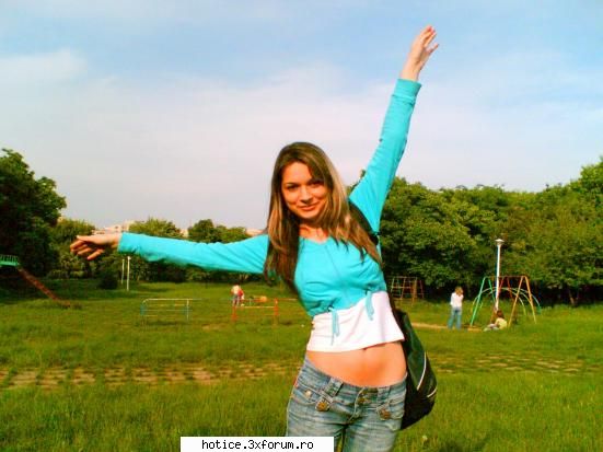 Aruncatzi poze part II :D - wassup lume? :) me is back with new pics :D La - Poze cu voi
