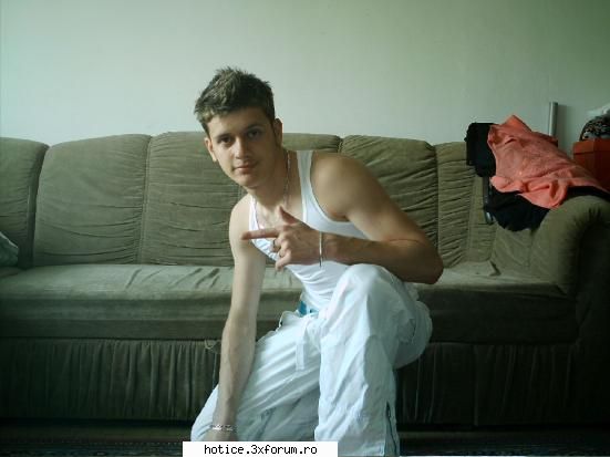 salutari din partea trupei hot ice :hi: klanu k